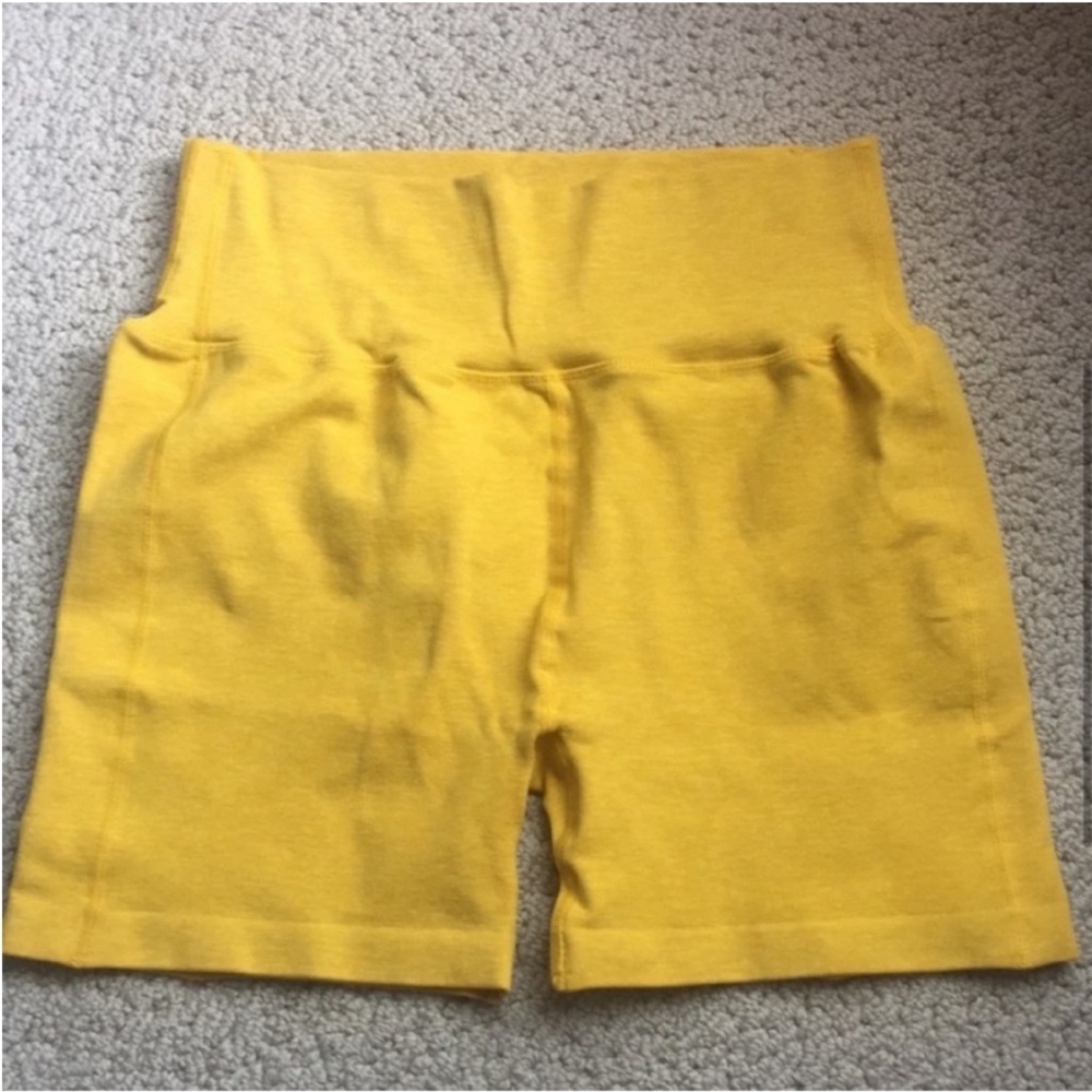 Alphalete Shorts - Picture 4 of 7